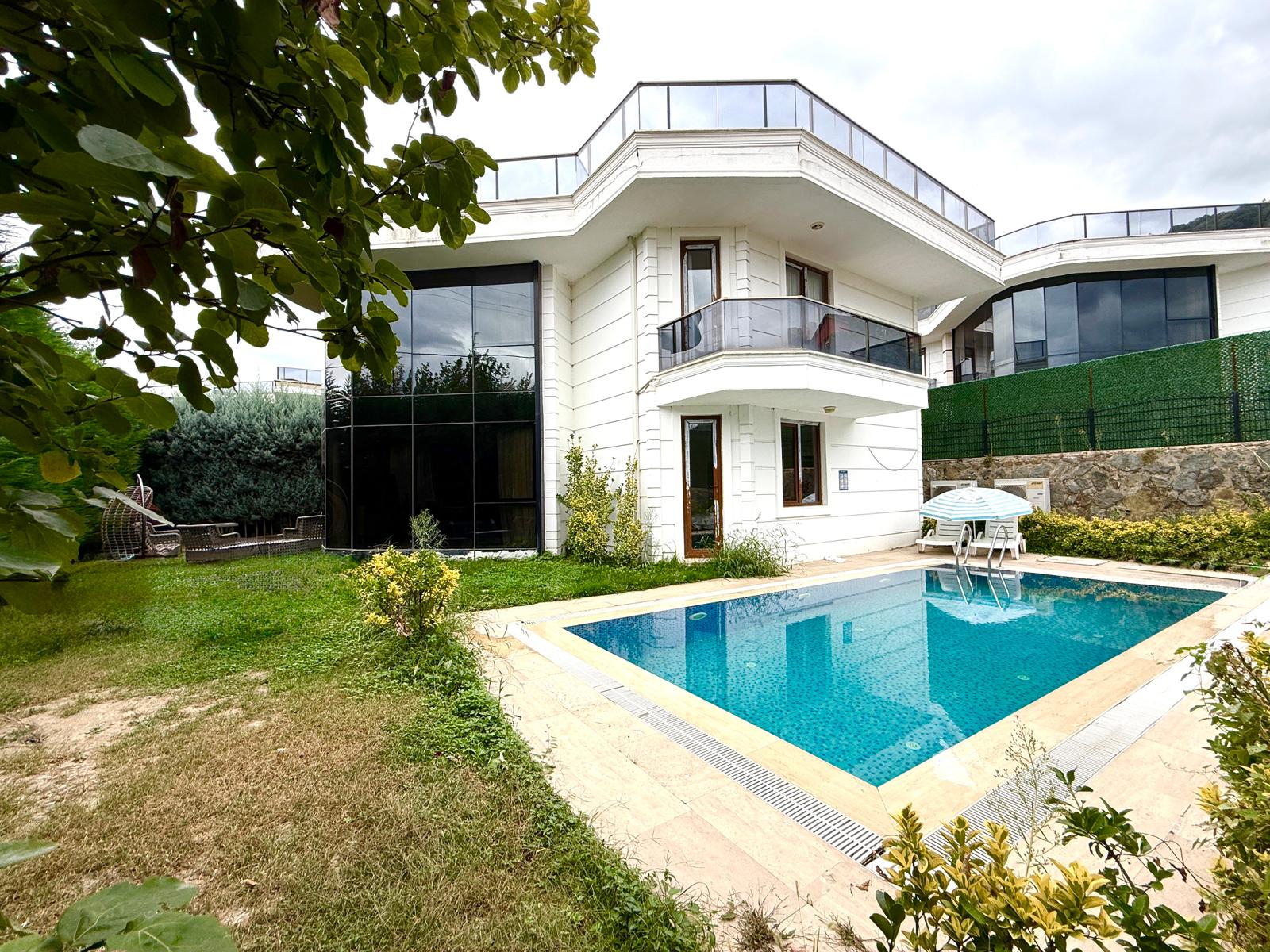 Villa | Green dış mekân görsel 2